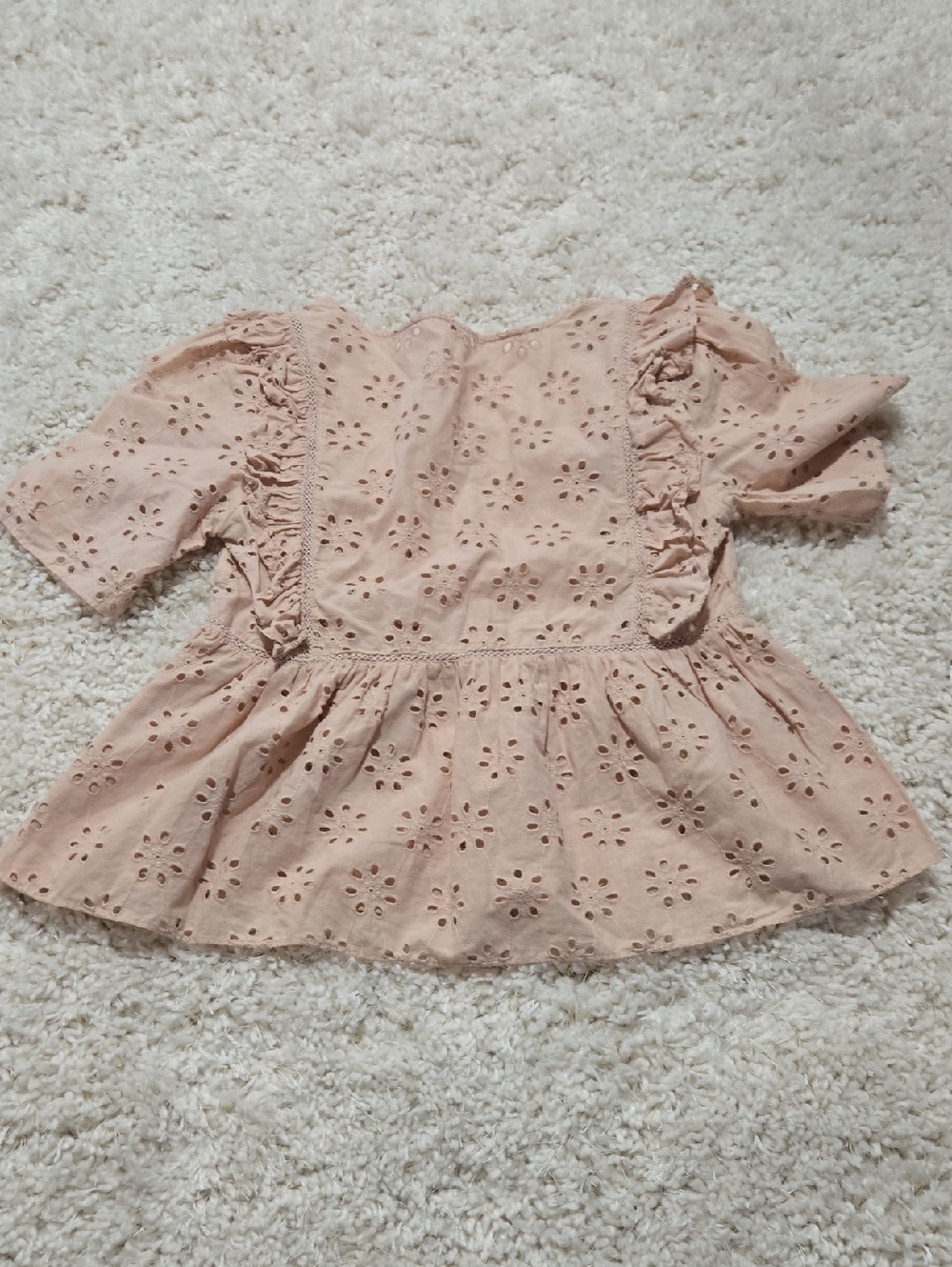 Zara TFT Collection SS2019 Blush Openwork Eyelet Ruffle Blouse Top Size XS - Picture 7 of 7